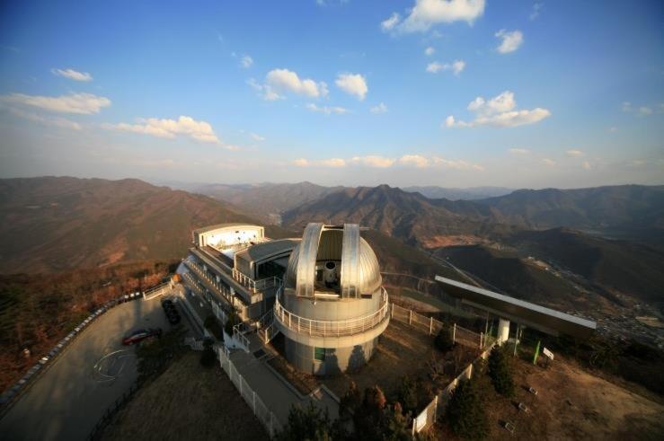 Moon On The Cloud Villa Yeongwol Esterno foto